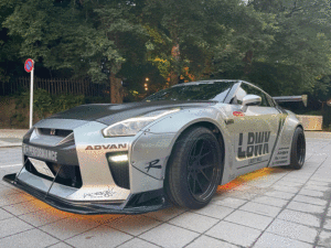 [Self-Drive] Tokyo & DAIKOKU PA Tour GT-R Liberty Walk Custom