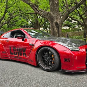GT-R_LBWK_Red_7-3
