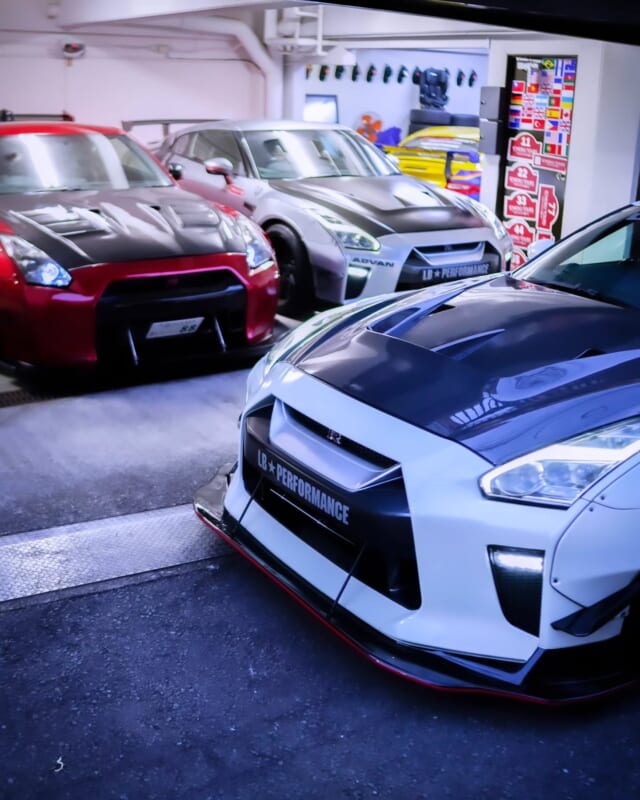 LBWK garage

#daikoku #daikokupa #大黒pa #大黒パーキング #r34 #r35 #rx7 #supra #gtr #rwb #ichiokutours #tokyodrift #fastandfurious #supra #r32 #jza80 #libertywalk