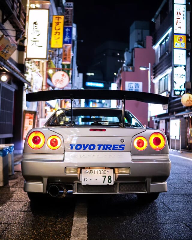 R34 in its natural habitat 

#daikoku #daikokupa #大黒pa #大黒パーキング #r34 #r35 #rx7 #supra #gtr #rwb #ichiokutours #tokyodrift #fastandfurious #supra #r32 #jza80