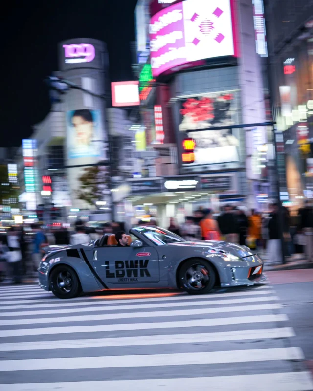 Everyone thinks Daikoku is best on weekends, but weekdays are often busier and way more relaxed. Less traffic, same great variety