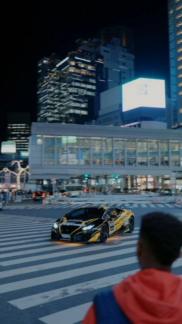 Unlock the midnight with our Huracán @ichiokutours 

#Lamborghini #huracan #daikoku #tokyorental