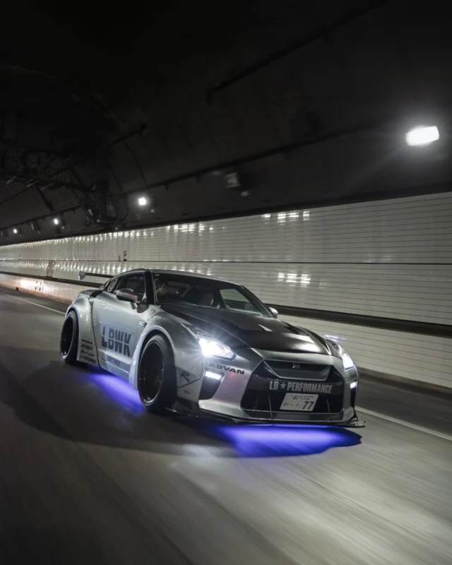 Sakura season is coming 🌸
Warmer nights, more cars out, more enthusiasts flying in. Our tours are about to get busy and the convoy is going to be massive. 

📷@jago.snaps
For details, feel free to check out our homepage.

Tour▶️
https://ichioku.net/

Car rental▶️
https://rent.ichioku.net/vehicles/