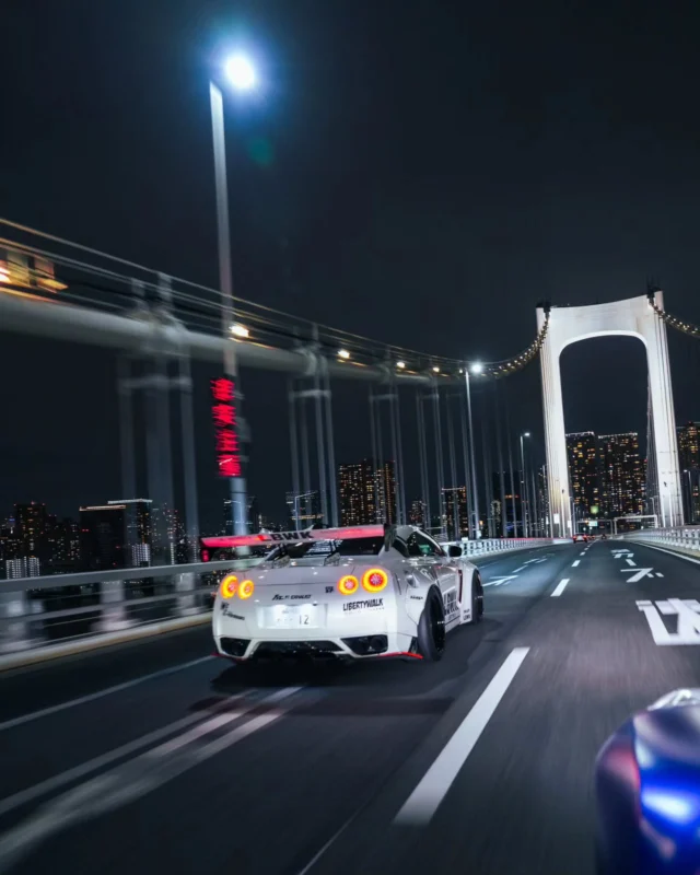 This is a self-drive experience.
Bring your international permit—
and take the wheel.

For details, feel free to check out our homepage.

Tour▶️
https://ichioku.net/

Car rental▶️
https://rent.ichioku.net/vehicles/