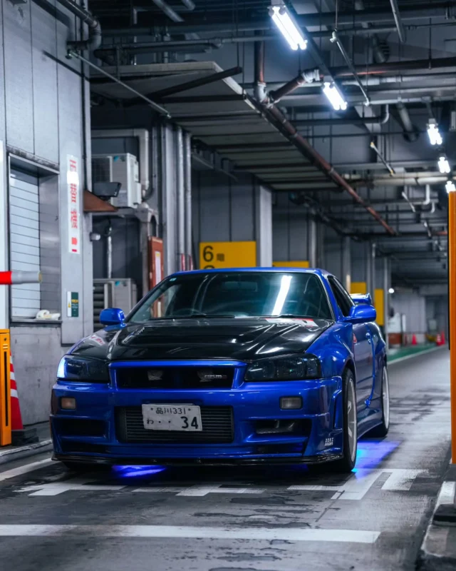 People love to hate on the Nissan Skyline GT-R R34’s little brother… but the Nissan Skyline GT-T R34 might be the smarter choice.

Cheaper, easier to maintain, rear wheel drive and single turbo.

And unlike a GT-R, it’s not a collector piece, so you can actually modify it and drive it properly.

Try it out yourself @ichiokutours

For details, feel free to check out our homepage.

Tour▶️
https://ichioku.net/

Car rental▶️
https://rent.ichioku.net/vehicles/