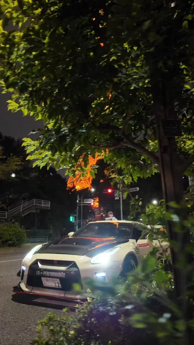 The only thing better than seeing Daikoku... is arriving behind the wheel.

📷@jago.snaps 

For details, feel free to check out our homepage.

Tour▶️
https://ichioku.net/

Car rental▶️
https://rent.ichioku.net/vehicles/

Merch▶️
https://endlesspursuitclub.myshopify.com/ja