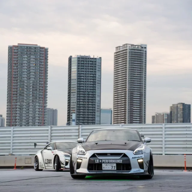Summer is one of the best times to experience our Daikoku Tour. 🌅
With longer days and beautiful golden hour lighting, you'll enjoy stunning sunset views before cruising into Tokyo's illuminated streets and finishing the night at Daikoku PA. It's the perfect mix of incredible driving, iconic cars, and unforgettable summer vibes.

📷@jago.snaps 

For details, feel free to check out our homepage.

Tour▶️
https://ichioku.net/

Car rental▶️
https://rent.ichioku.net/vehicles/