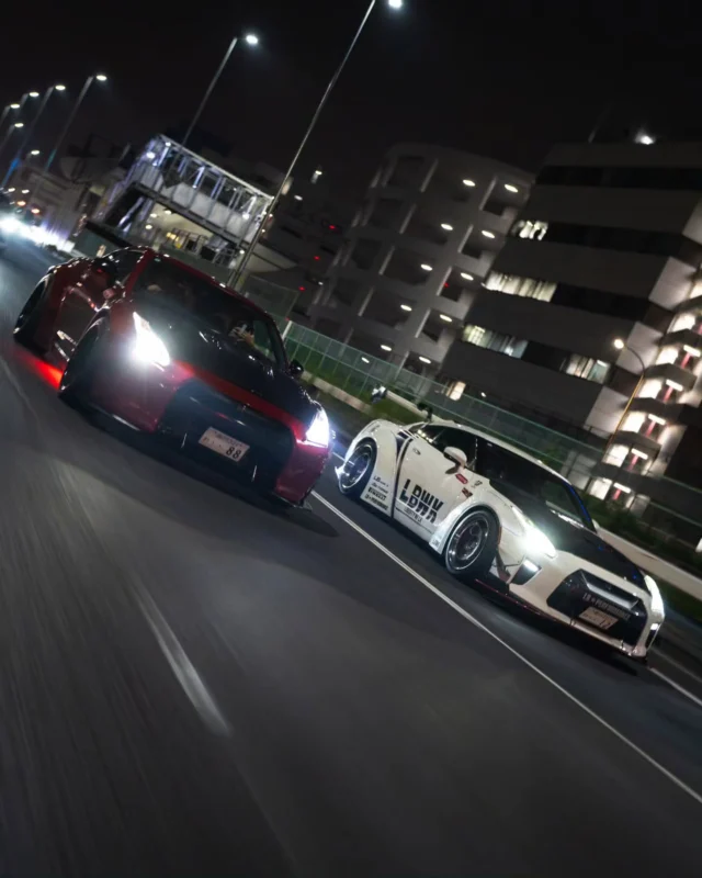 Nothing compares to driving the Wangan and Shuto Expressway yourself.

For details, feel free to check out our homepage.

Tour▶️
https://ichioku.net/

Car rental▶️
https://rent.ichioku.net/vehicles/