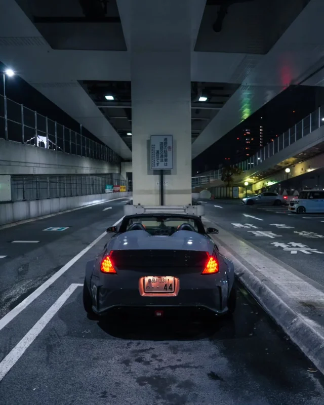 Widebody. Convertible. Automatic. Roof down, Tokyo lights above you, and no worrying about shifting gears.

The 350Z is built for the experience.

#350z #daikoku

For details, send us a DM on Instagram or feel free to check out our homepage.

Tour▶️
https://ichioku.net/

Car rental▶️
https://rent.ichioku.net/vehicles/