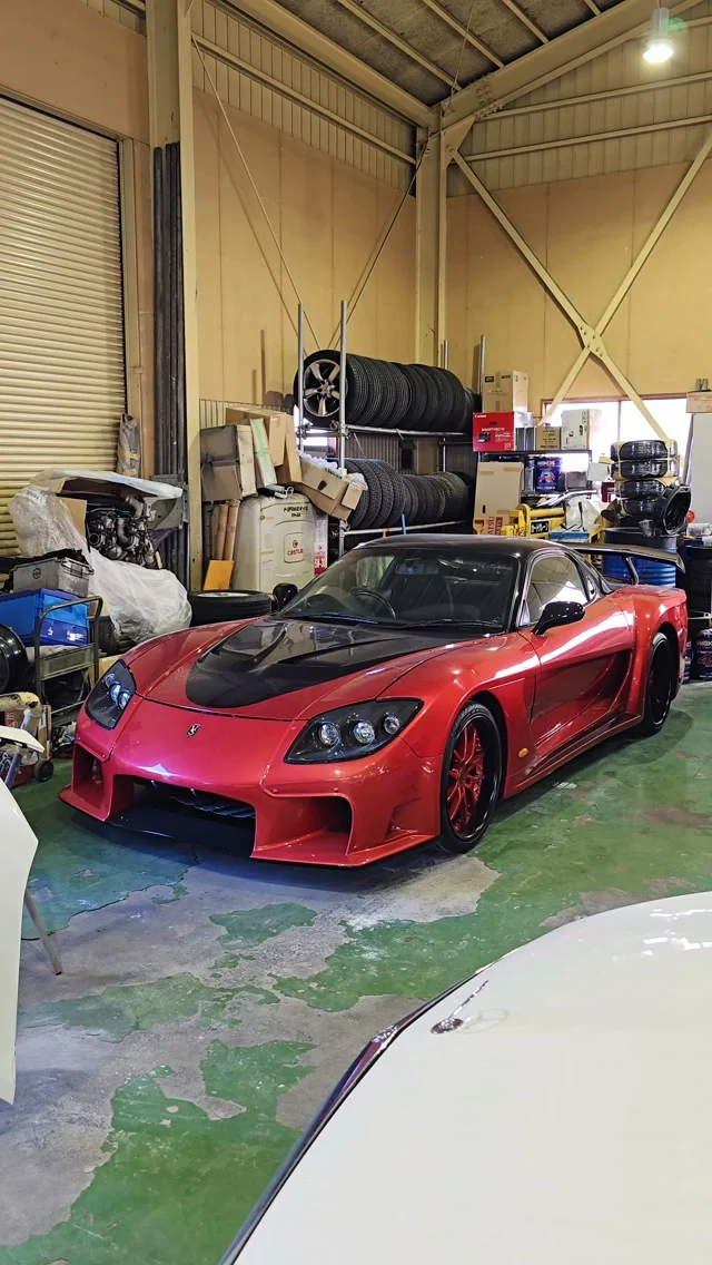 New car loading.....

Color change + engine tune up

@ichiokutours ← Book your Tokyo drive

Tour▶️
https://ichioku.net/

Car rental▶️
https://rent.ichioku.net/vehicles/

#rx7 #veilside #tokyodrift
